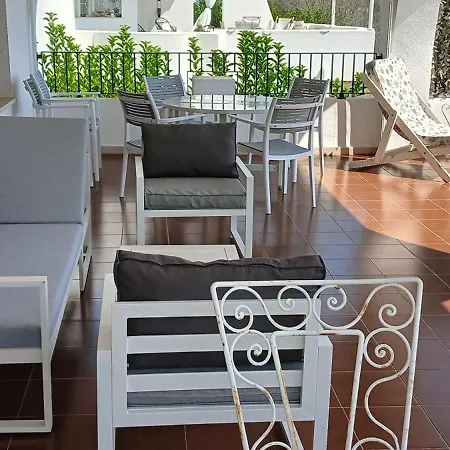 La Buganvillea